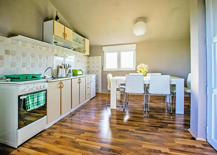 In Near Paklenica Park Apartment *